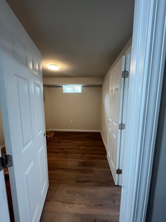 Foto del edificio - 688 Nicholson St NE