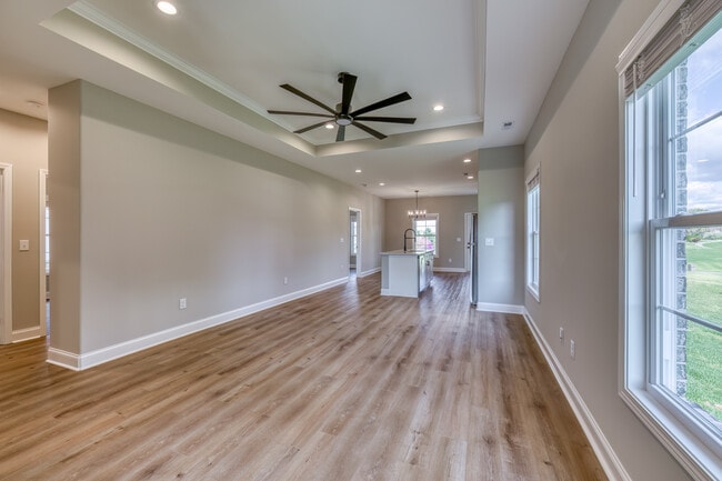 Building Photo - 319 Monroe Dr