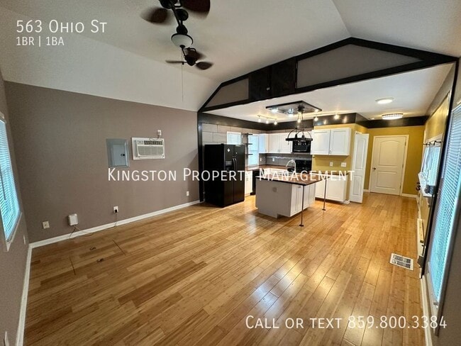 Foto del edificio - Stunning 1 Bedroom!