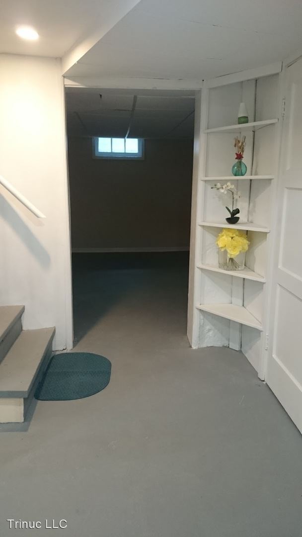 Foto del edificio - 3 br, 1 bath House - 657 Pleasant St
