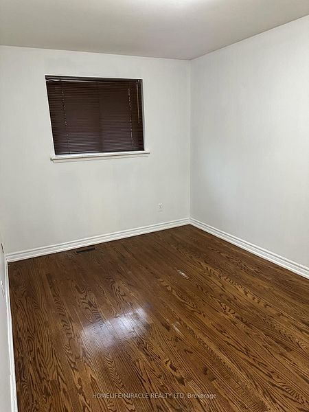 Building Photo - 16 Eldon Crt