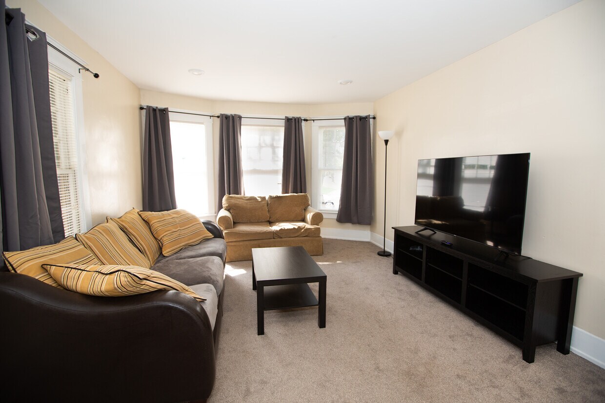 16 Myrtle Ave Unit A, Oneonta, NY 13820 Apartments in Oneonta, NY