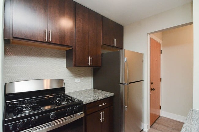 Foto del edificio - 447 W Surf St