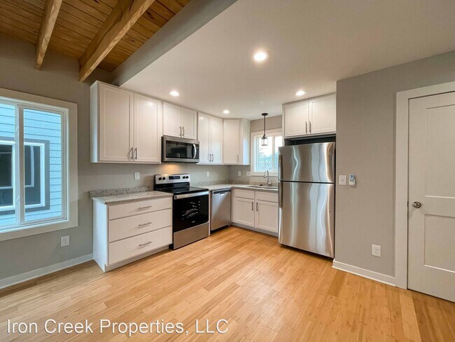 Foto del edificio - 2 br, 1.5 bath House - 57 W. Cascade Street