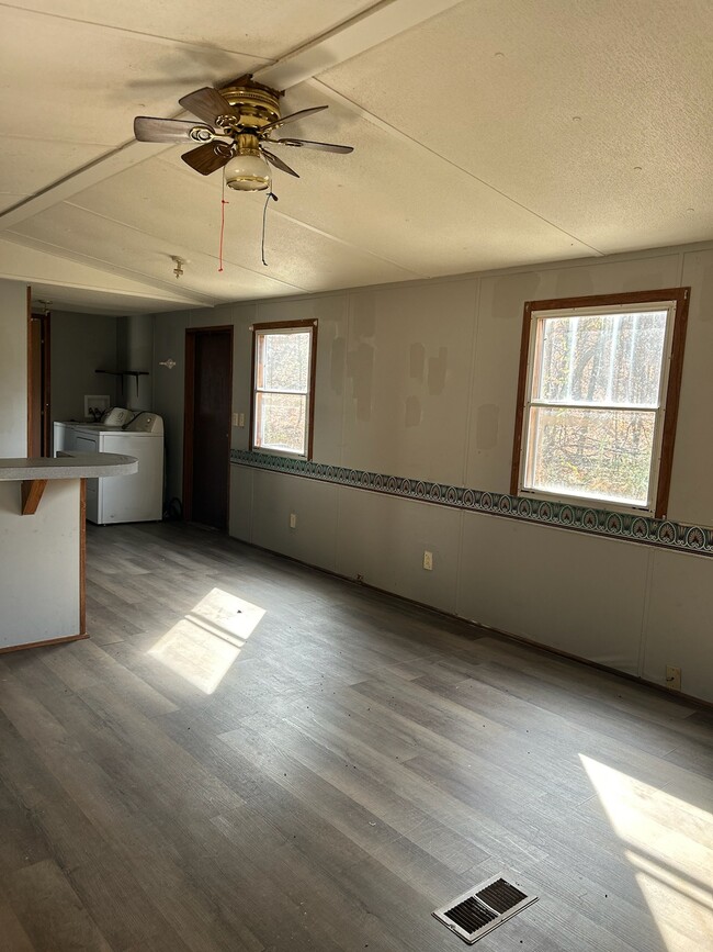 Building Photo - 773 Barren Hollow Rd