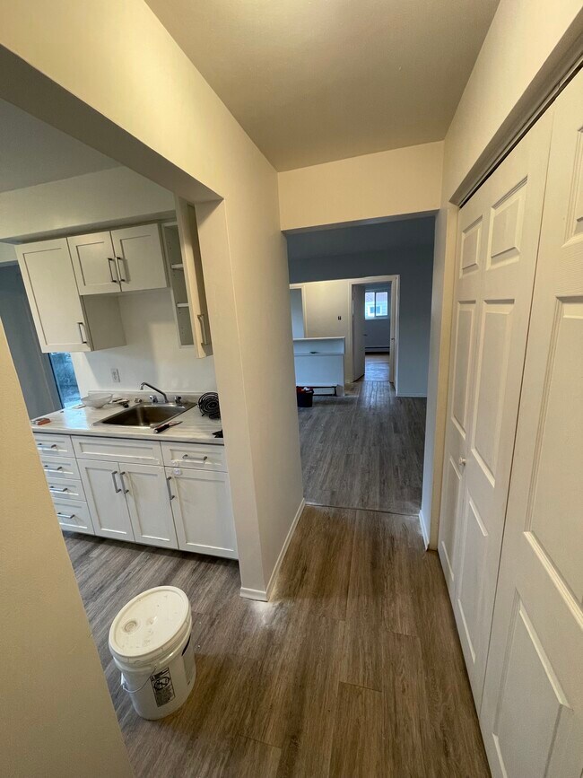 Photo du bâtiment - 8 Julia Dr