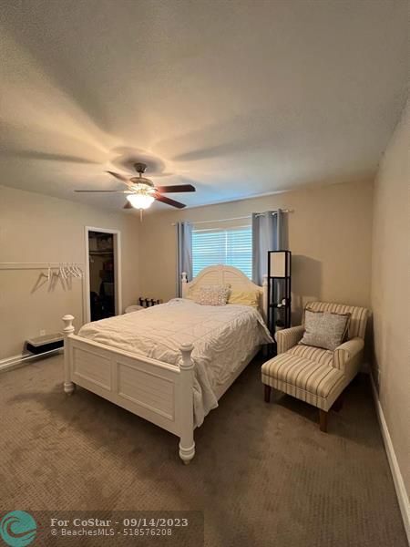 Foto del edificio - 4900 SW 168th Ave
