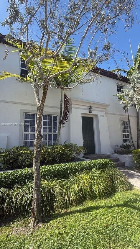 Foto del edificio - 17138 SW 93rd St