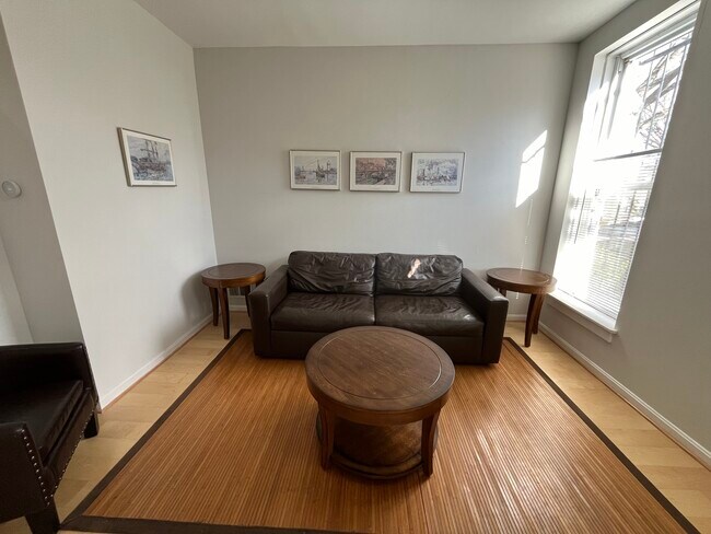 Living room - 2016 McElderry St