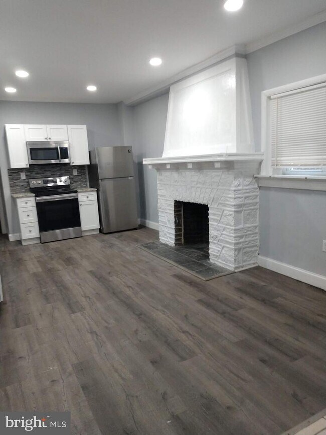 Foto del edificio - 6154 Lebanon Ave