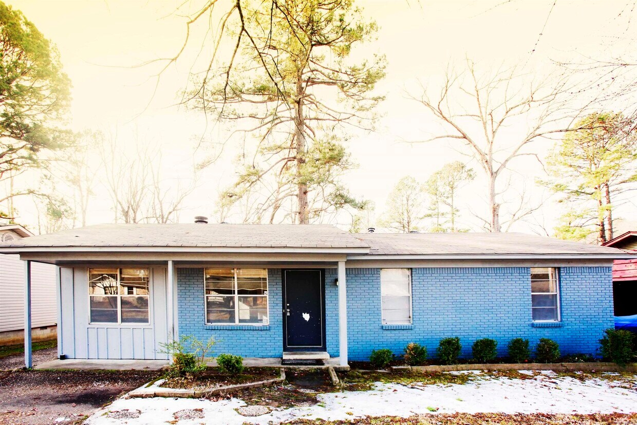 Primary Photo - 5519 Southboro Dr