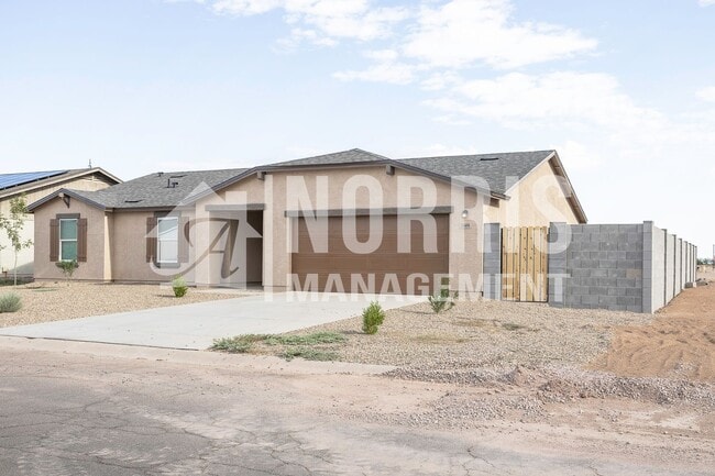 Building Photo - Brand New Beautiful Large Single Story Hom...