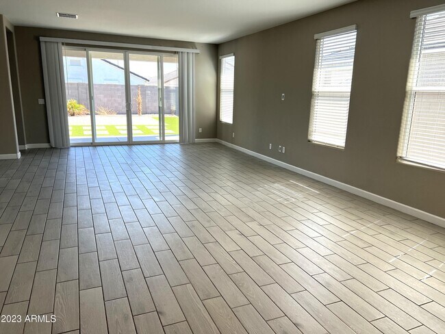 Building Photo - 8213 S 45th Ave