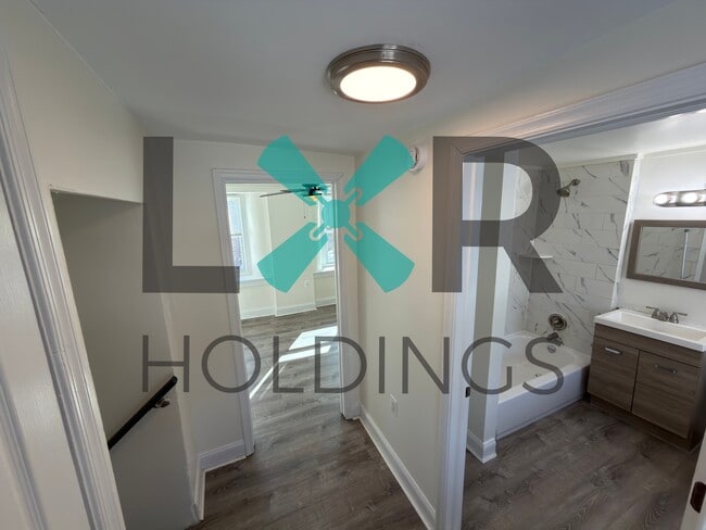 Building Photo - 4324 Ridge Rd