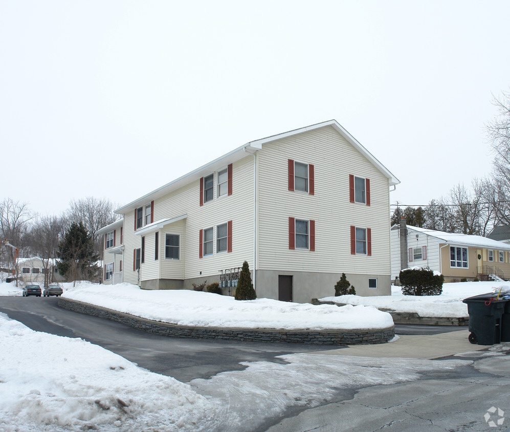 283 S Main St, Mechanicville, NY 12118 Apartments in Mechanicville