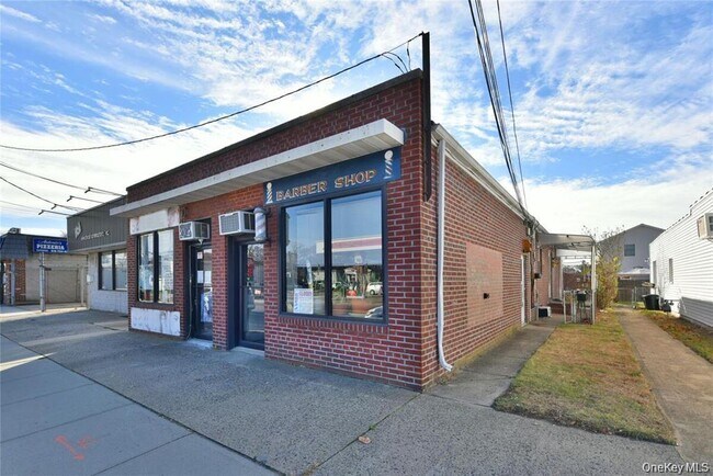 Foto del edificio - 542 E Meadow Ave