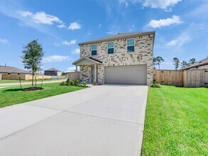 Building Photo - 921 Capracotta Dr