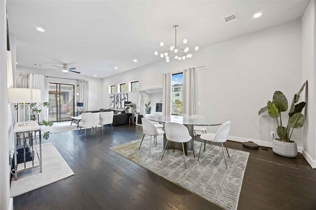 Foto del edificio - 4235 Allen St