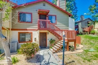 Building Photo - 818 Tamayo Dr