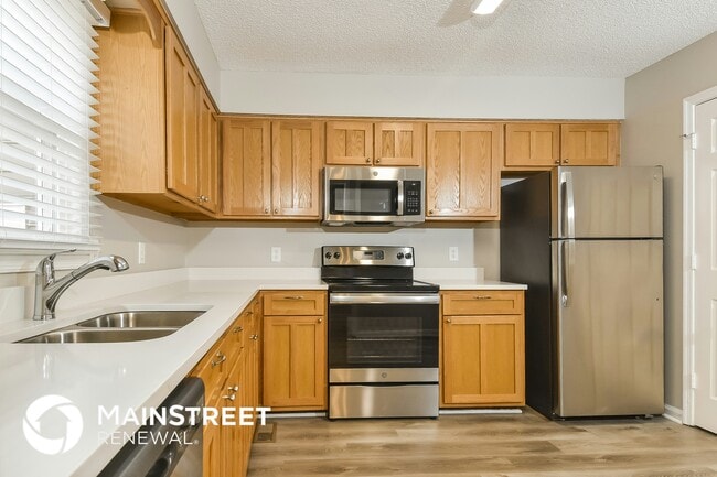 Building Photo - 3201 High View Cir