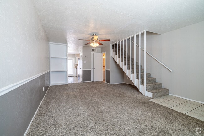 2HAB, 1,5BA - 1,020 ft² - Sala de estar - Westwood Apartments