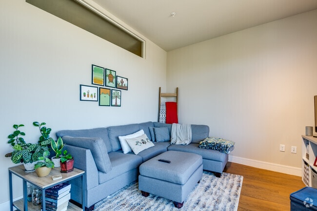 1 BR, 1 BA - 747SF - The Granary Lofts