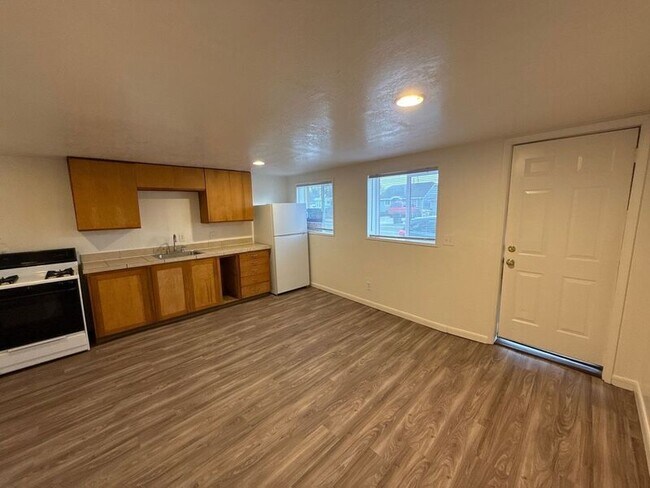 Foto del edificio - 1135 SE Salem Ave