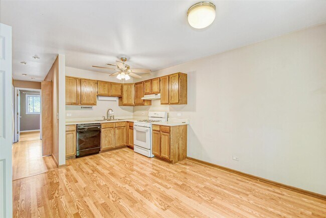 Building Photo - 414 Heine Ave