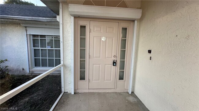 Building Photo - 701 Arianne Ct