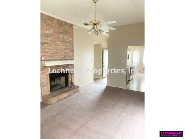 Foto del edificio - 1514 S Rockwall Ave