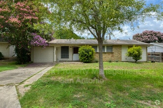 Building Photo - 847 Boulder Dr