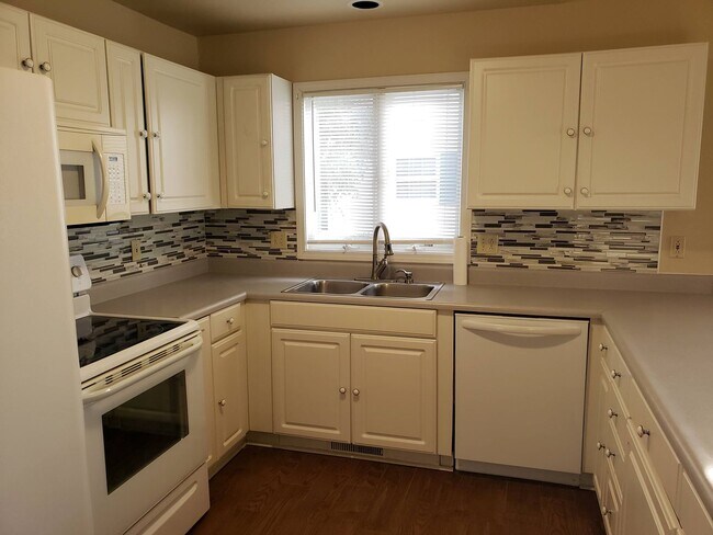 Foto del edificio - 2002 Middletown Dr