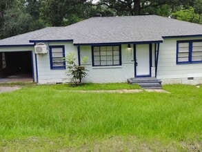 Building Photo - 3141 Benson Dr