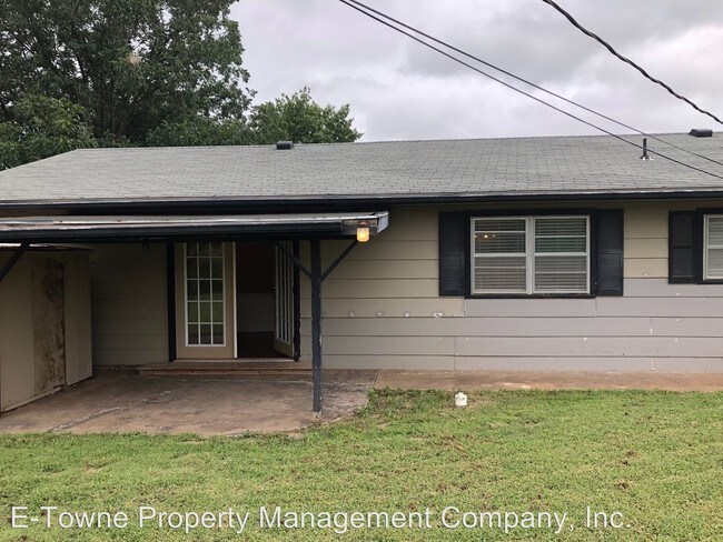 3 Br 1 5 Bath House 121 S Jane Lane For Rent In Enid Ok Building Photo 3 Br 1 5 Bath House 121 S Jane Lane