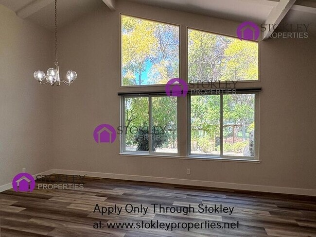 Building Photo - 1538 Siskiyou Dr