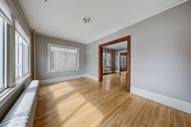 Building Photo - 24 6th St NW