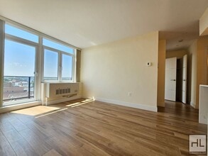 Building Photo - Northern Boulevard