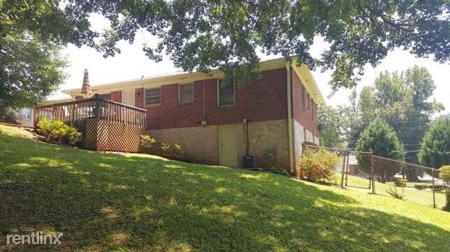 Building Photo - 3 br, 1 bath House - 2226 Alpha Drive