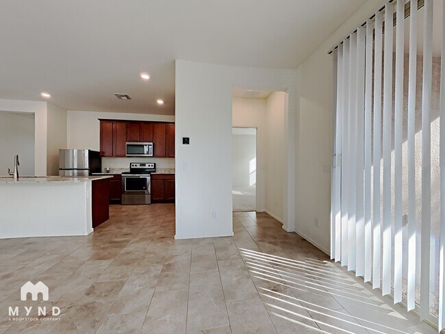 Foto del edificio - 25541 W Milada Dr