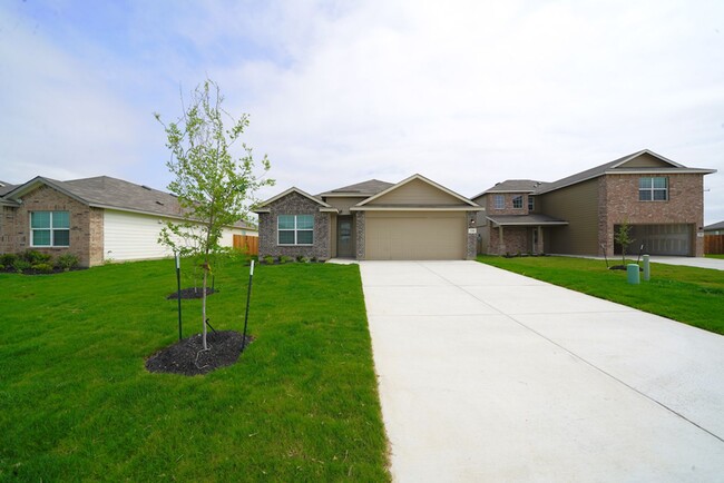 Foto del edificio - Newly Built Home in Red River Ranch Neighb...