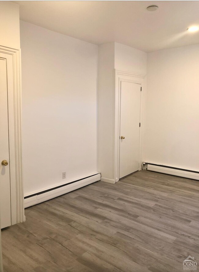 Foto del edificio - 324 Warren St