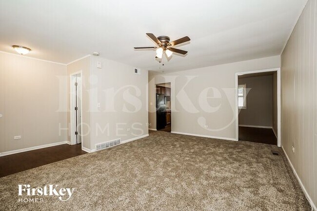 Building Photo - 1003 Blackhawk Dr