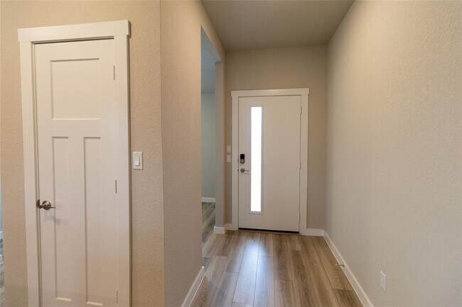 Foto del edificio - 325 Coda Xing