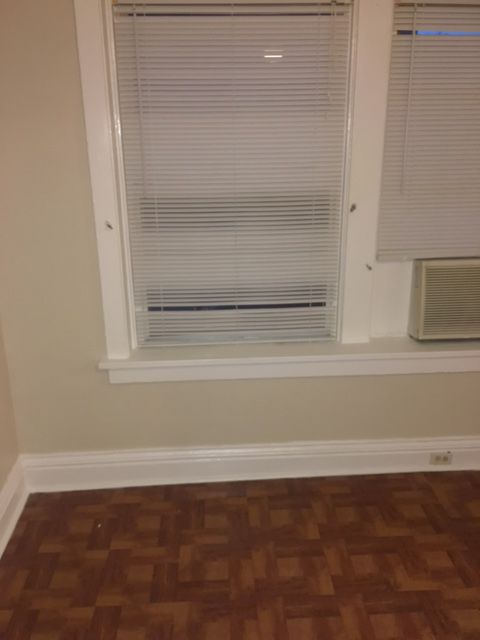 Foto del edificio - 5882 Page Blvd