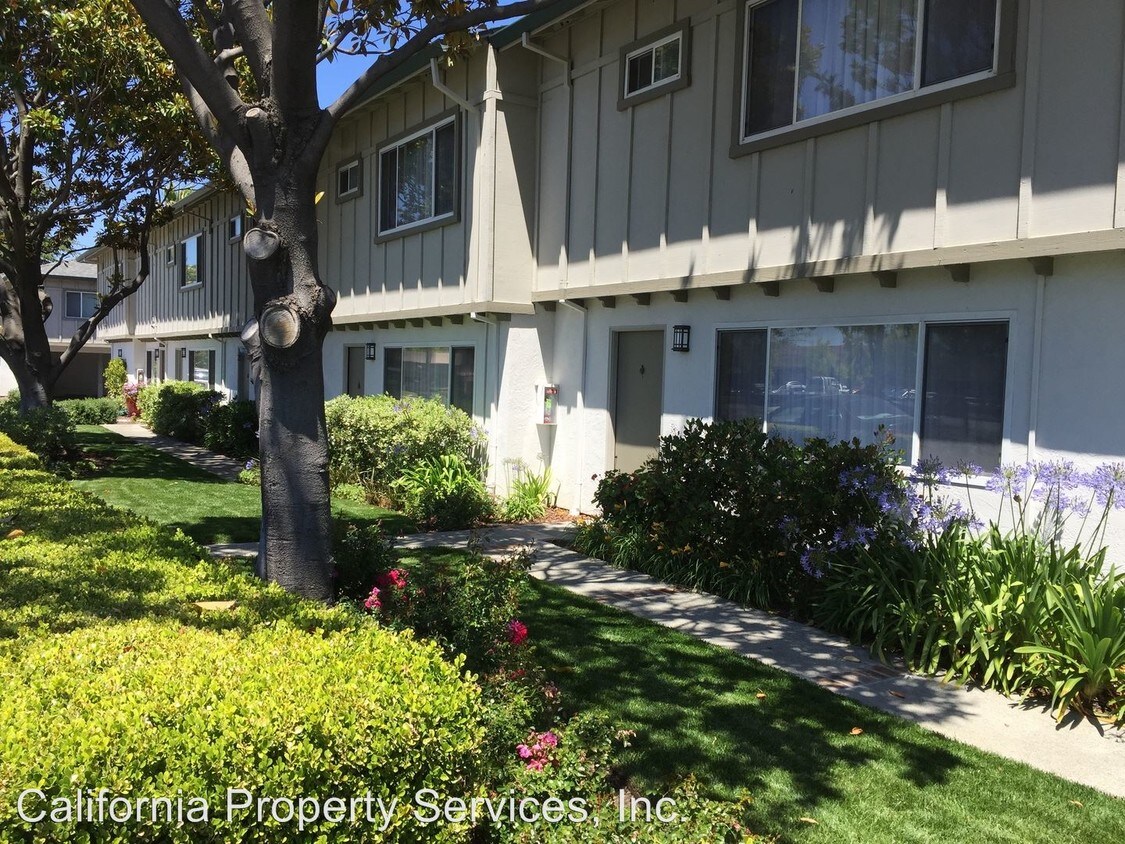Primary Photo - 1674 Hollenbeck Ave