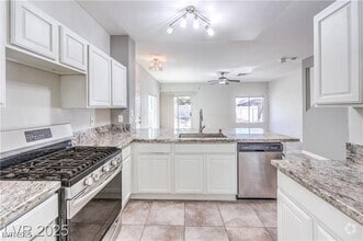 Building Photo - 1634 Clint Canyon Dr