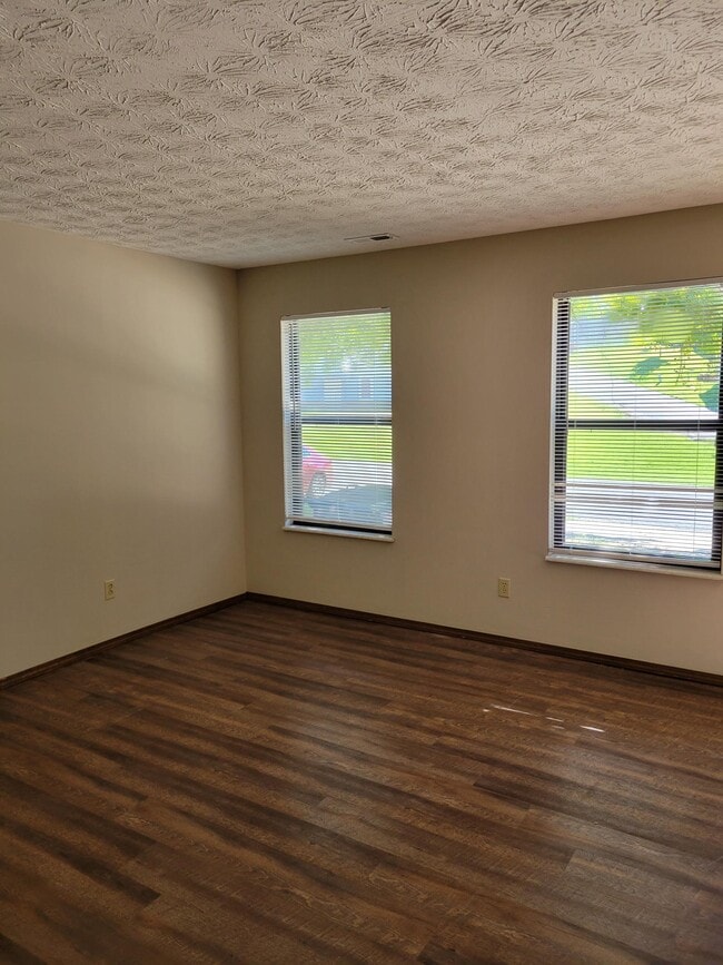 Foto del edificio - 1104 Roosevelt St