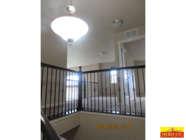 Foto del edificio - 7903 Morton Dr
