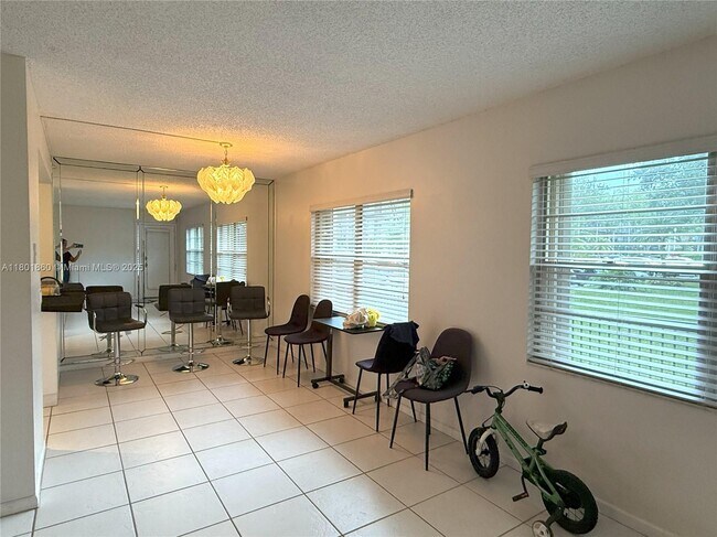 Foto del edificio - 100 SW 132nd Way
