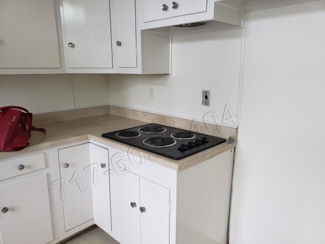 Building Photo - 116 E Main St